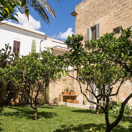 Bed & Breakfast Palazzo Morisco